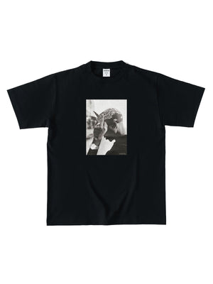 
            
                Load image into Gallery viewer, 2PAC T-Shirt #1
            
        